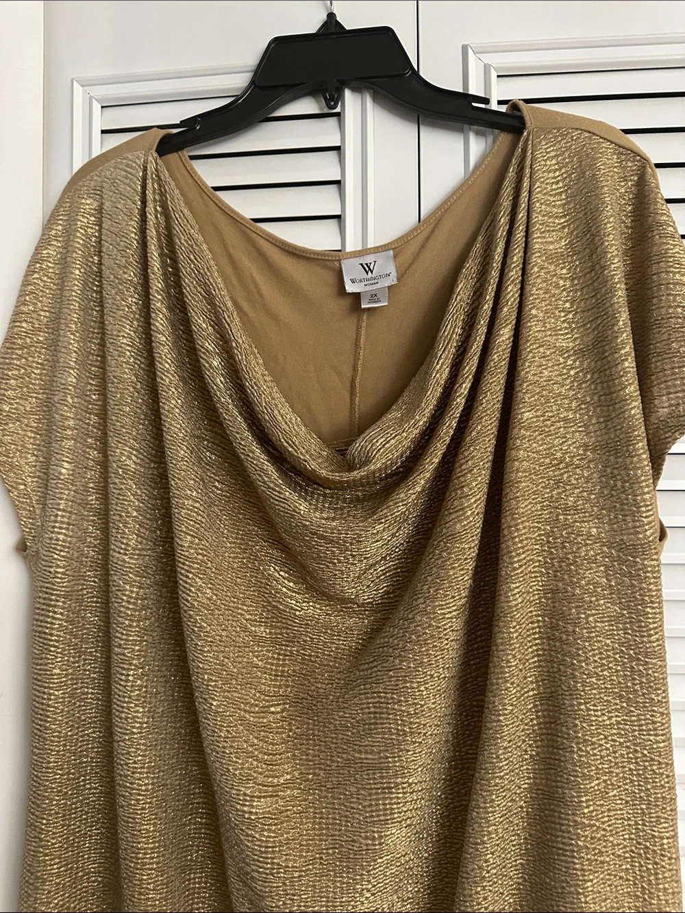 Worthington Shimmery Gold Textured Cowl Neck Sleeveless Top Size 2X - Picture 4 of 8
